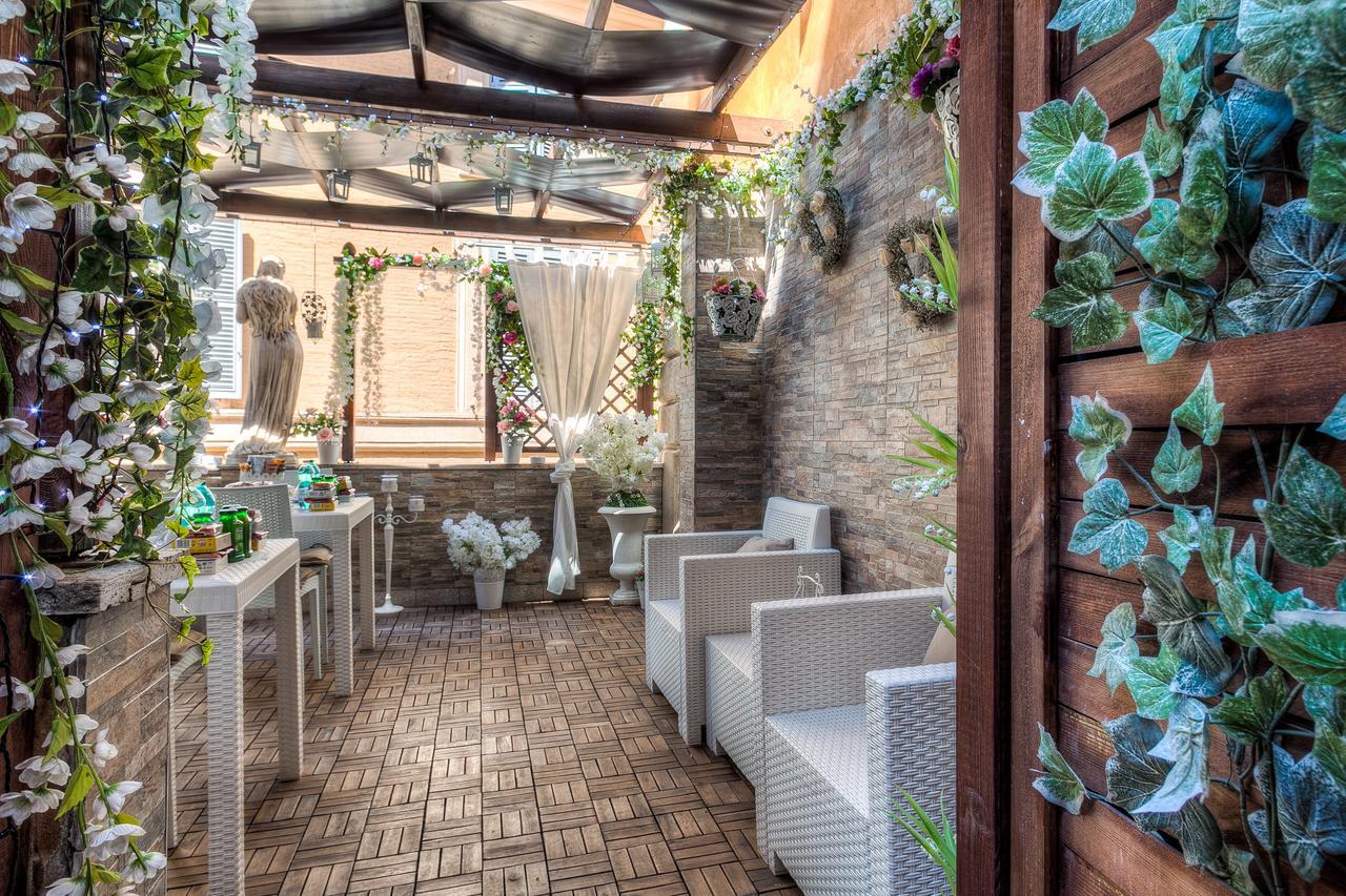 Charme & Chic Bed & Breakfast Rome Exterior photo